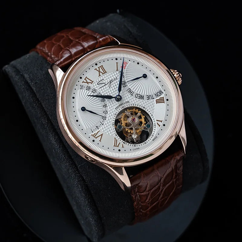 SUGESS ST8004 – Tourbillon Mécanique Prestige (Édition Cuir Crocodile)