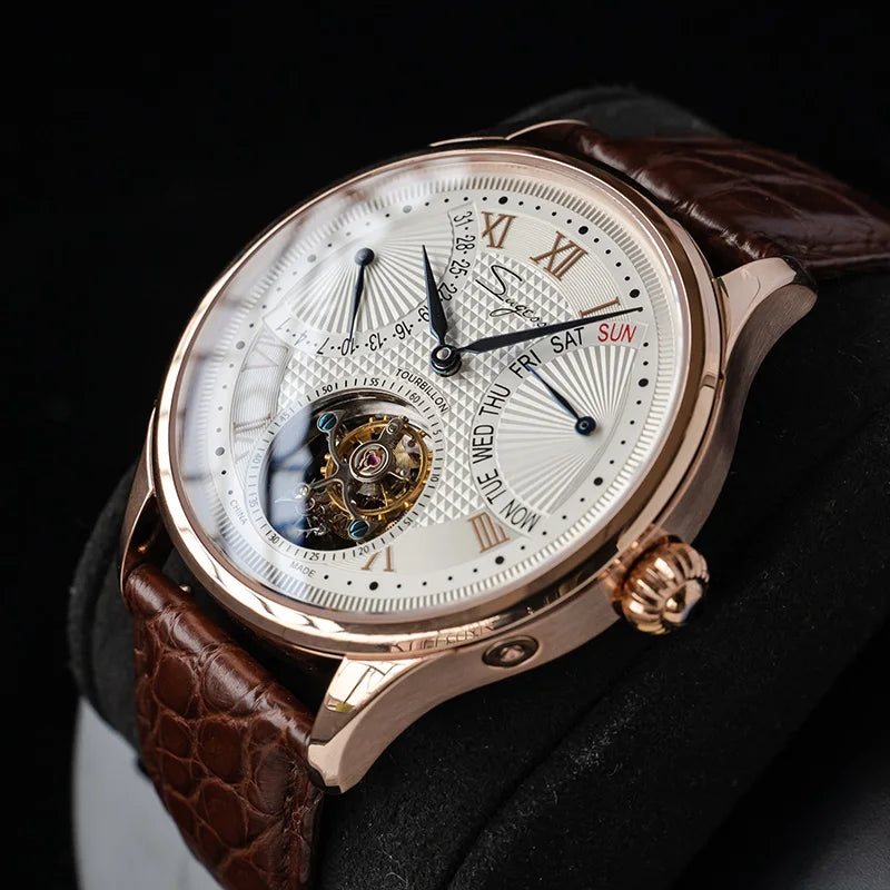 SUGESS ST8004 – Tourbillon Mécanique Prestige (Édition Cuir Crocodile)