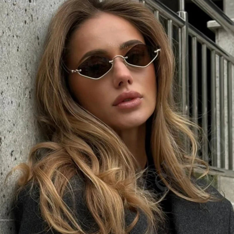 Lunettes YY96 – Lunettes de Soleil Cat Eye Métal & Glamour