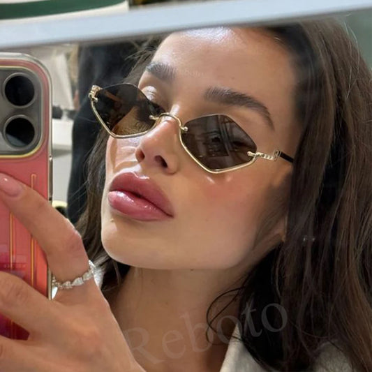 Lunettes YY96 – Lunettes de Soleil Cat Eye Métal & Glamour