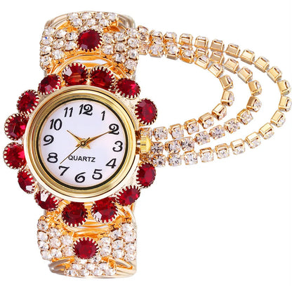 Montre Bijou “Éclat Royal” – Bracelet Doré & Cristaux Étincelants pour Femme Élégante