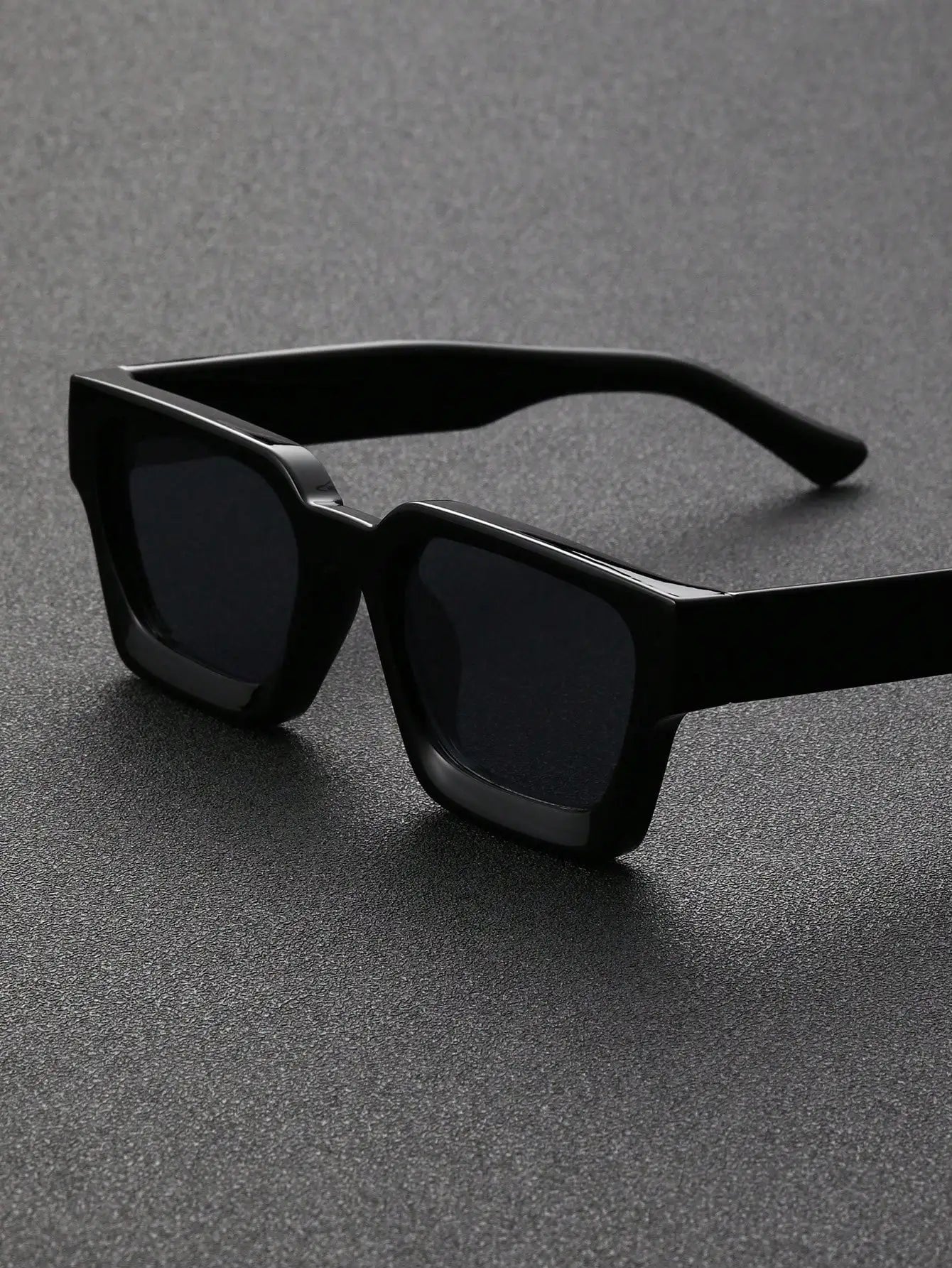 Lunettes de Soleil Carrées – Unisexes, Style Urbain & UV400