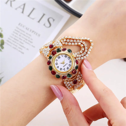 Montre Bijou “Éclat Royal” – Bracelet Doré & Cristaux Étincelants pour Femme Élégante