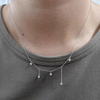 Collier Étoiles Scintillantes – Zircon & Argent 925 (Plaqué Or 18K)