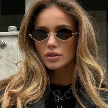 Lunettes YY96 – Lunettes de Soleil Cat Eye Métal & Glamour