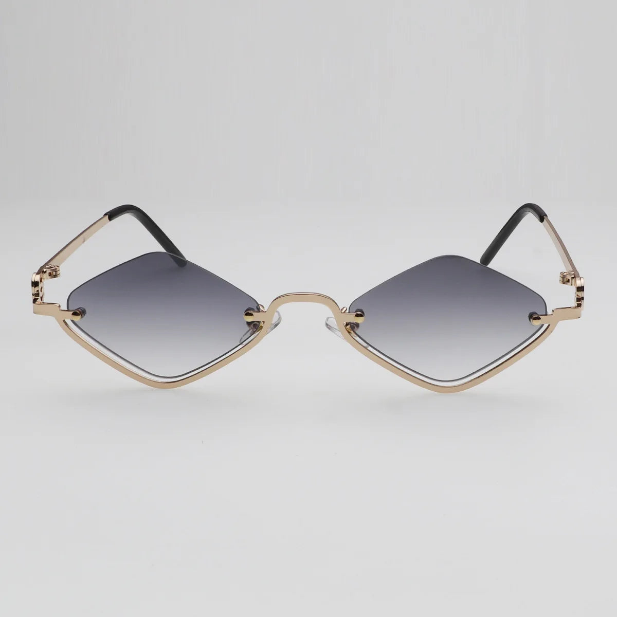Lunettes YY96 – Lunettes de Soleil Cat Eye Métal & Glamour