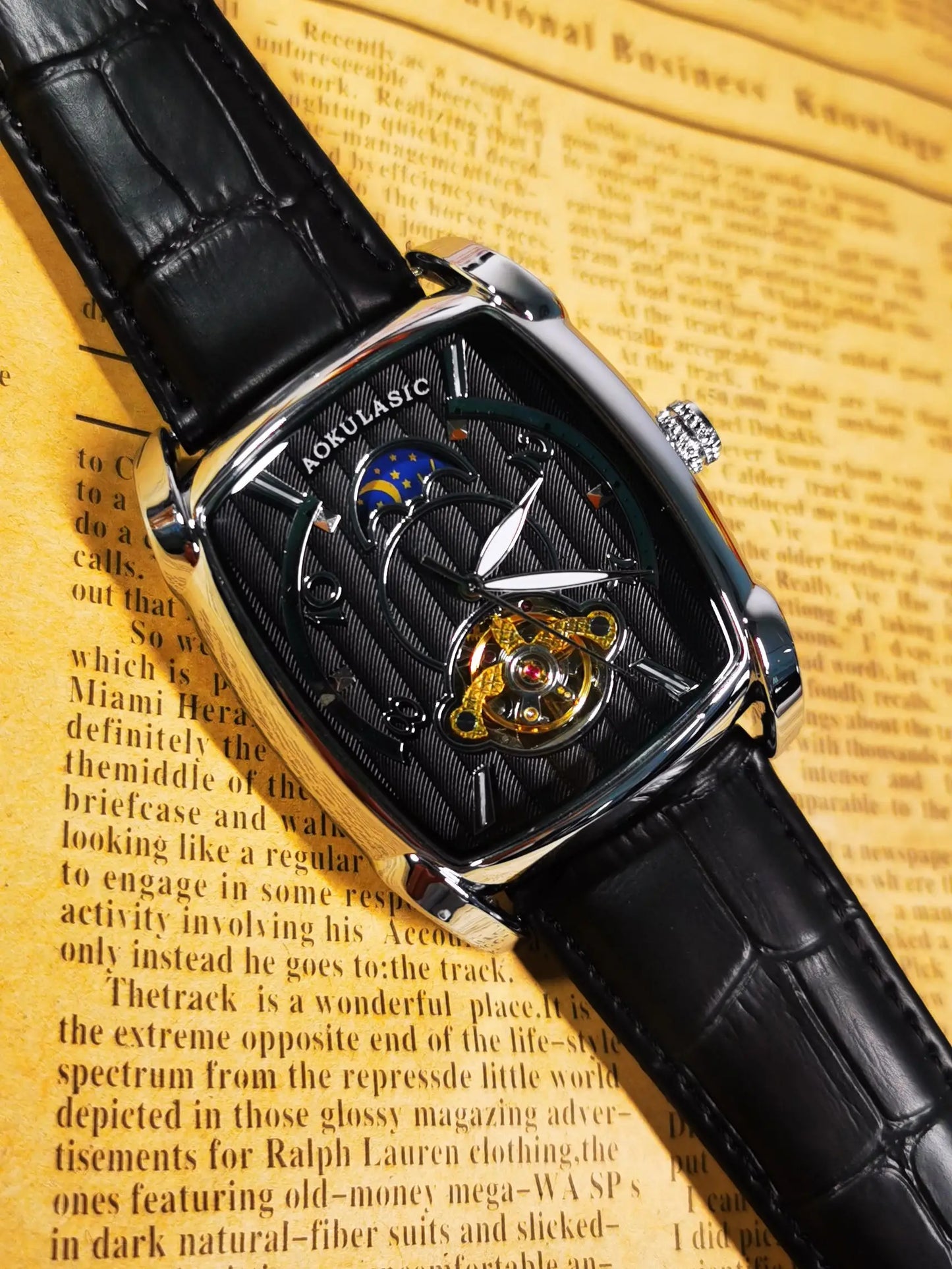 Tonneau Moon Phase – Montre Mécanique Élégante pour Homme (Édition Cadran Lune & Squelette)