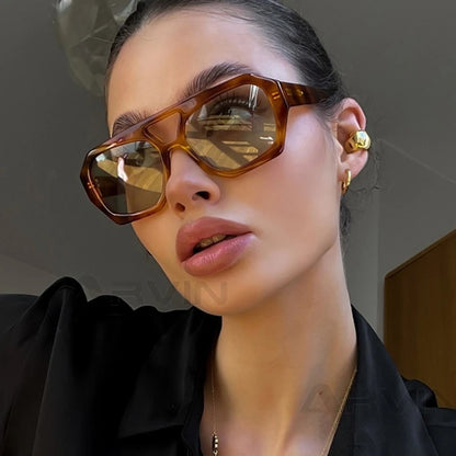 Lunettes A203 – Monture Carrée & Style Rétro-Chic