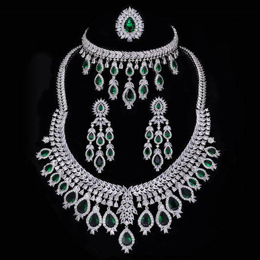 Parure Royale Émeraude – Bijoux Mariée Luxe 4 Pièces
(Édition Limitée – Style Dubaï 2024)
Référence : ZY-DZ279
Prix : 149,90 € (au lieu de 179,90 €)