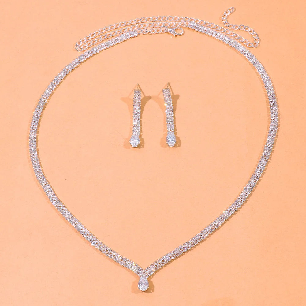 Parure Cristal Argenté – Élégance Géométrique par Stonefans